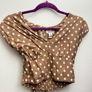 dotted cropped shirt